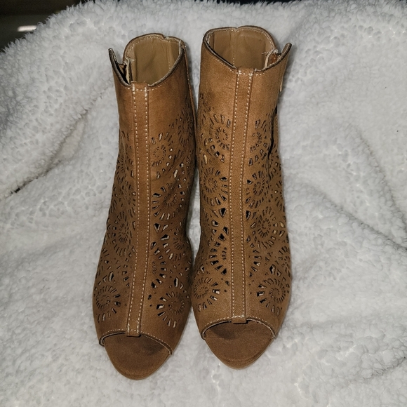 Suede Platforms Ankle Boots 4" heel - Picture 12 of 12